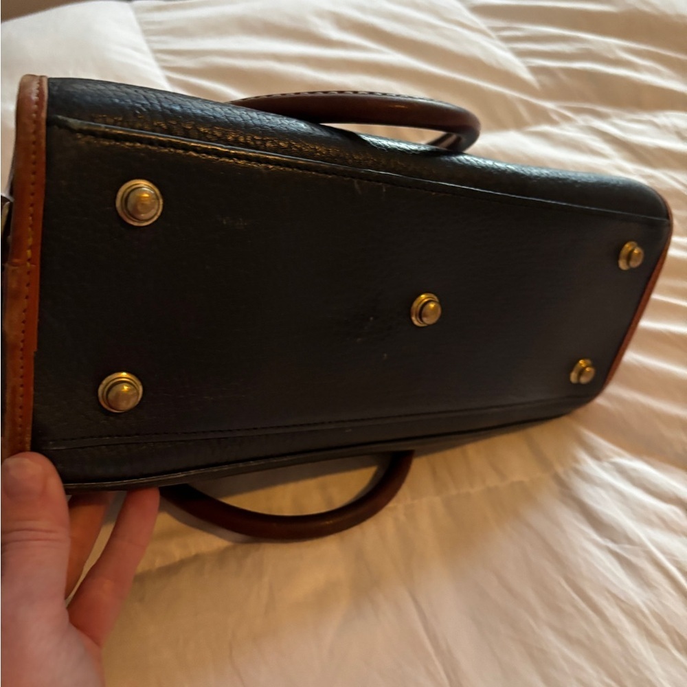 Vintage Dooney & Bourke Black and Brown Leather Satchel excellent condition - Picture 4 of 13